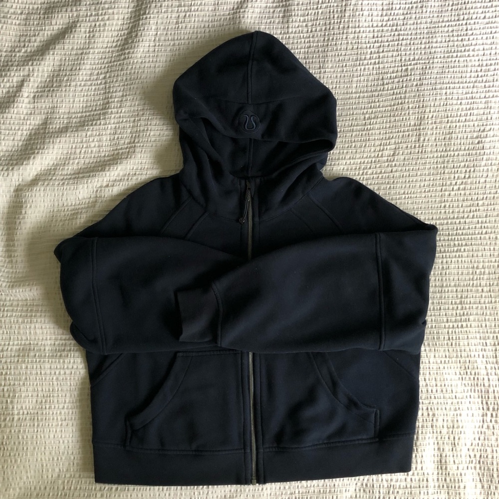 *SOLD* Lululemon Scuba Oversized Full Zip True Navy (M/L)